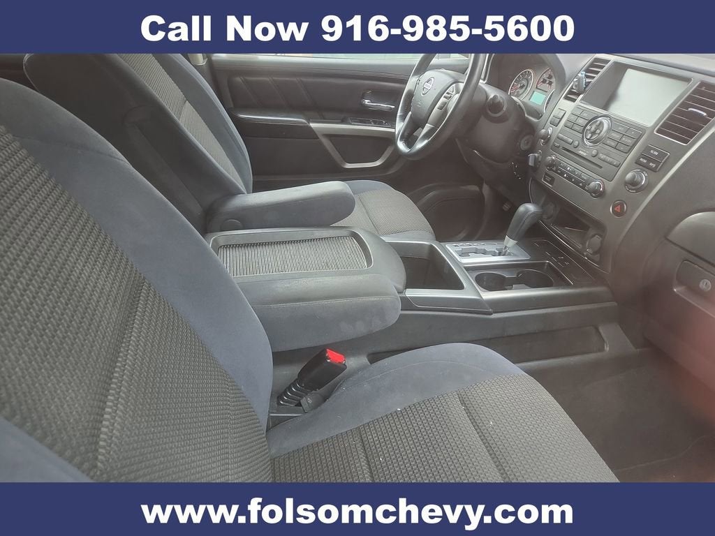 2015 Nissan Armada SV