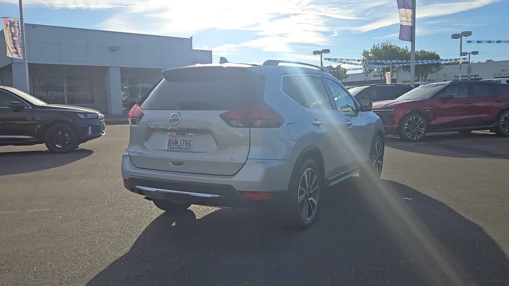 2019 Nissan Rogue SL