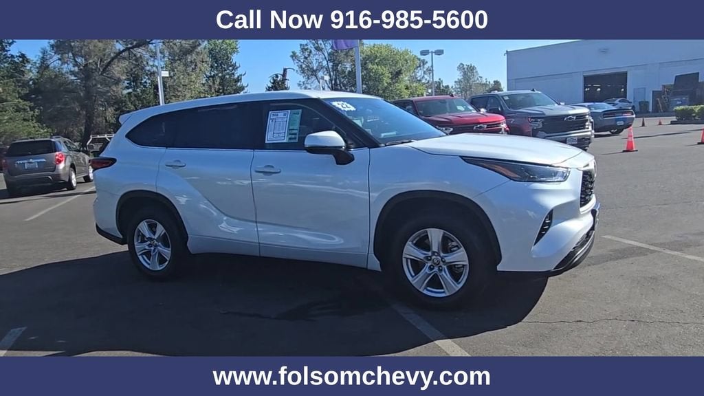 2022 Toyota Highlander LE