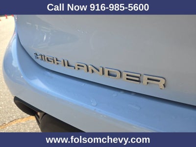 2022 Toyota Highlander LE