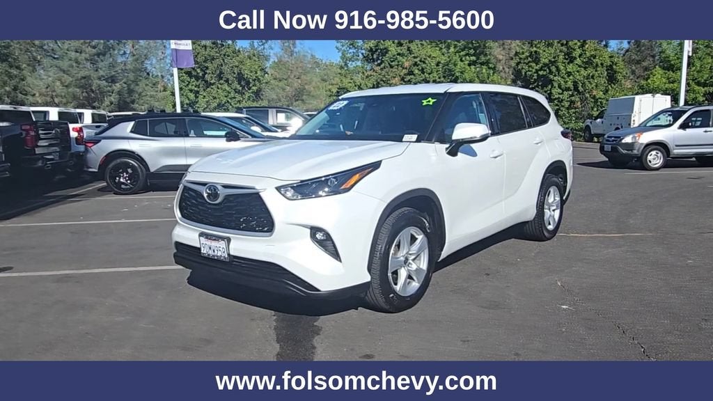 2022 Toyota Highlander LE