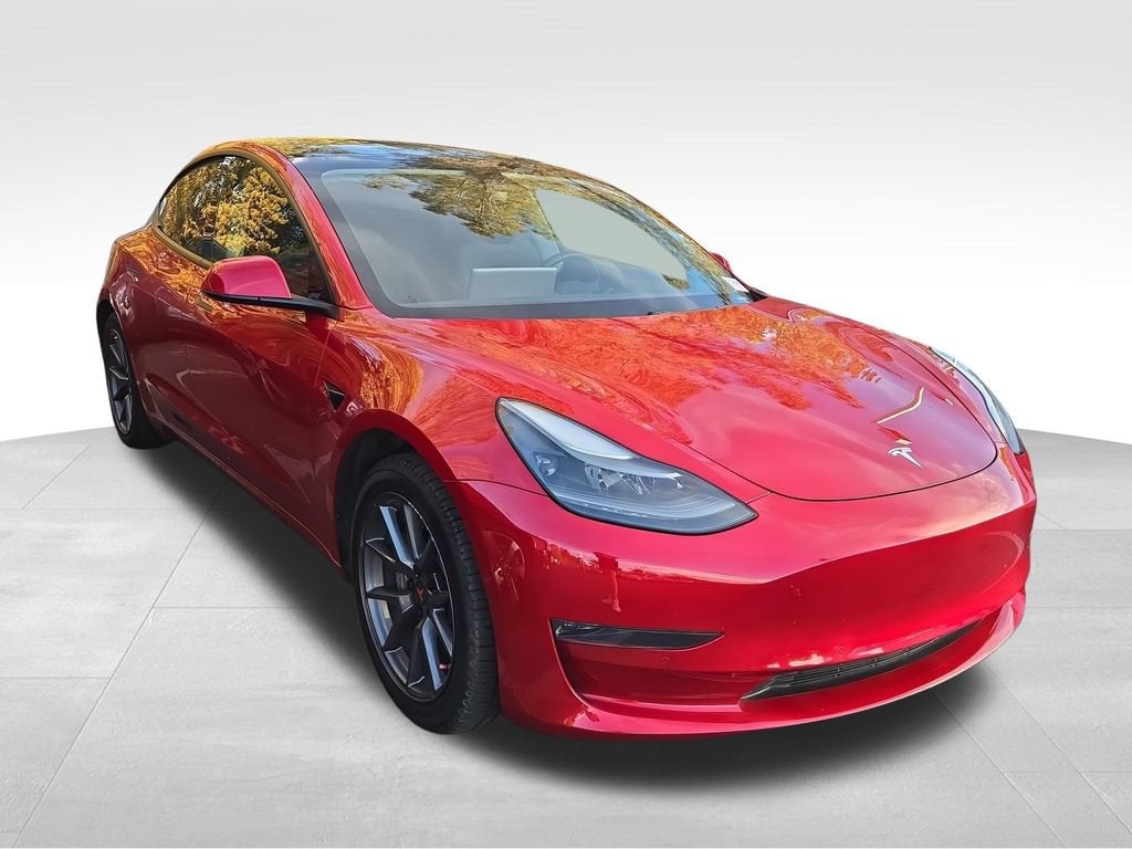 2021 Tesla Model 3 Standard Range Plus Rear-Wheel Drive