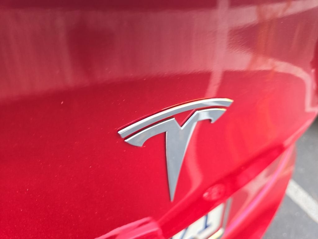 2021 Tesla Model 3 Standard Range Plus Rear-Wheel Drive