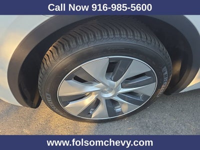 2021 Tesla Model Y Long Range Dual Motor All-Wheel Drive