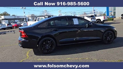 2024 Volvo S60 B5 Plus Black Edition