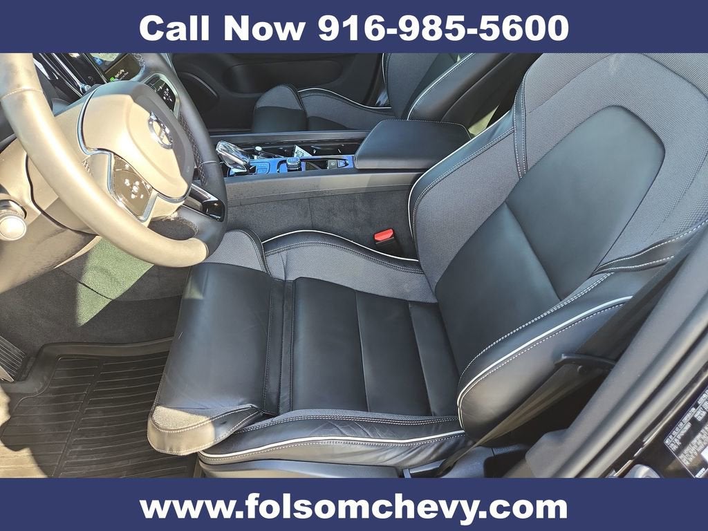 2024 Volvo S60 B5 Plus Black Edition