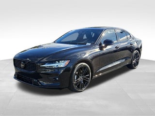 2024 Volvo S60 B5 Plus Black Edition