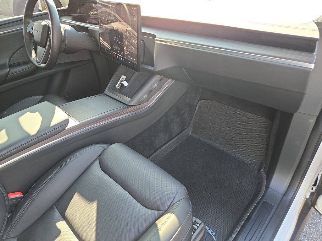 2024 Tesla Model X NA