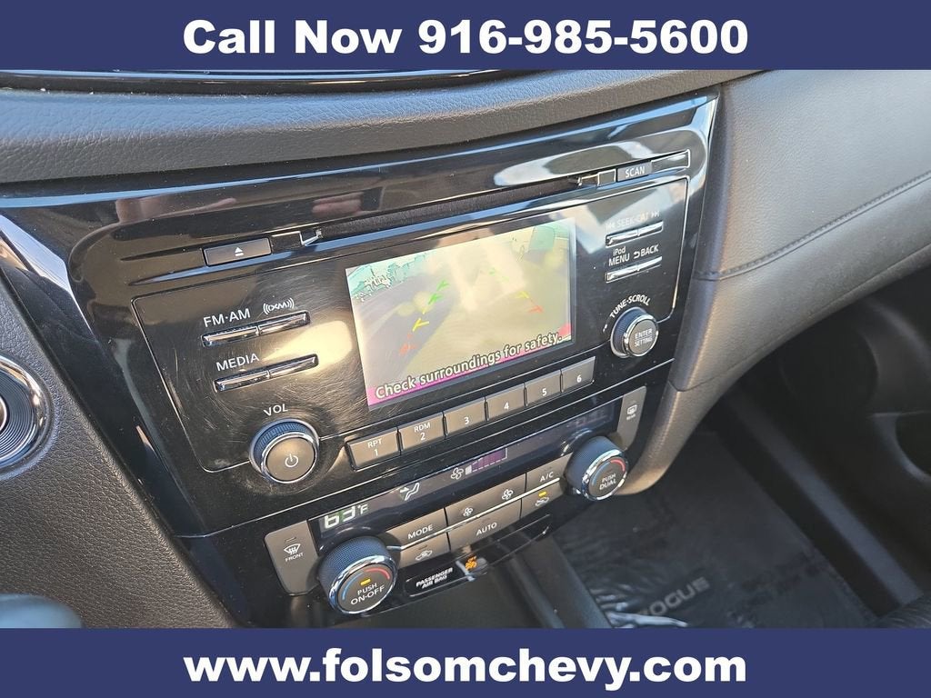 2017 Nissan Rogue SV