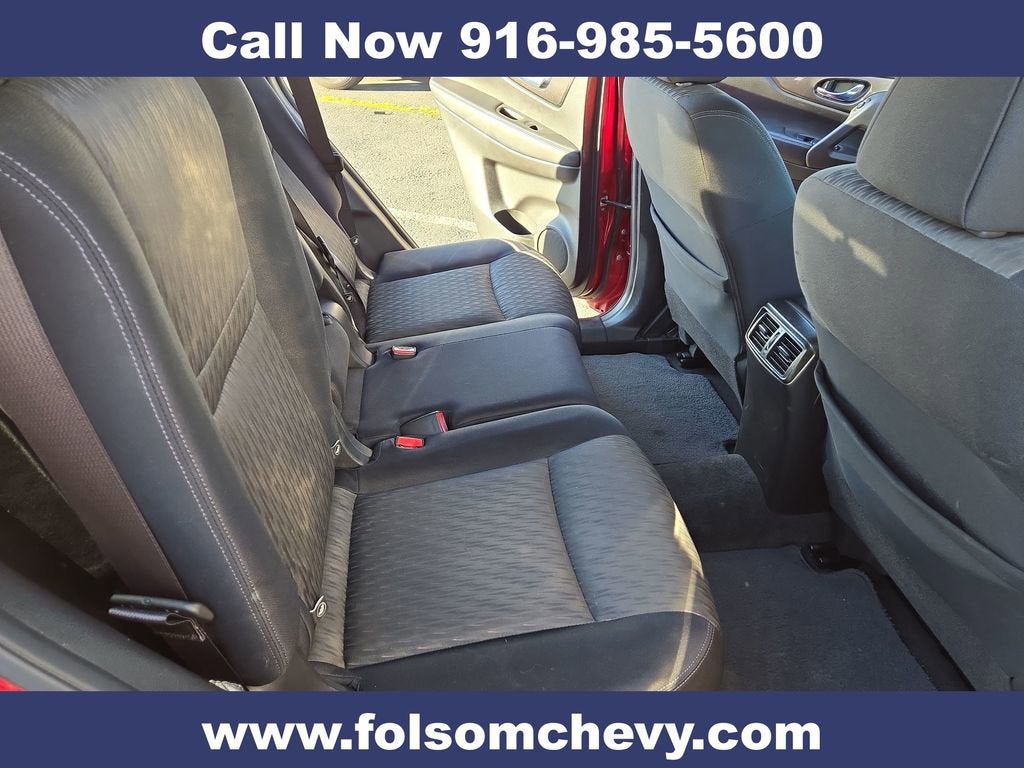 2017 Nissan Rogue SV