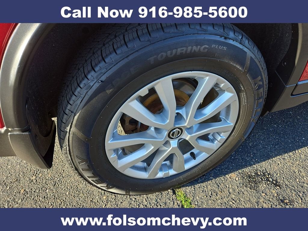 2017 Nissan Rogue SV