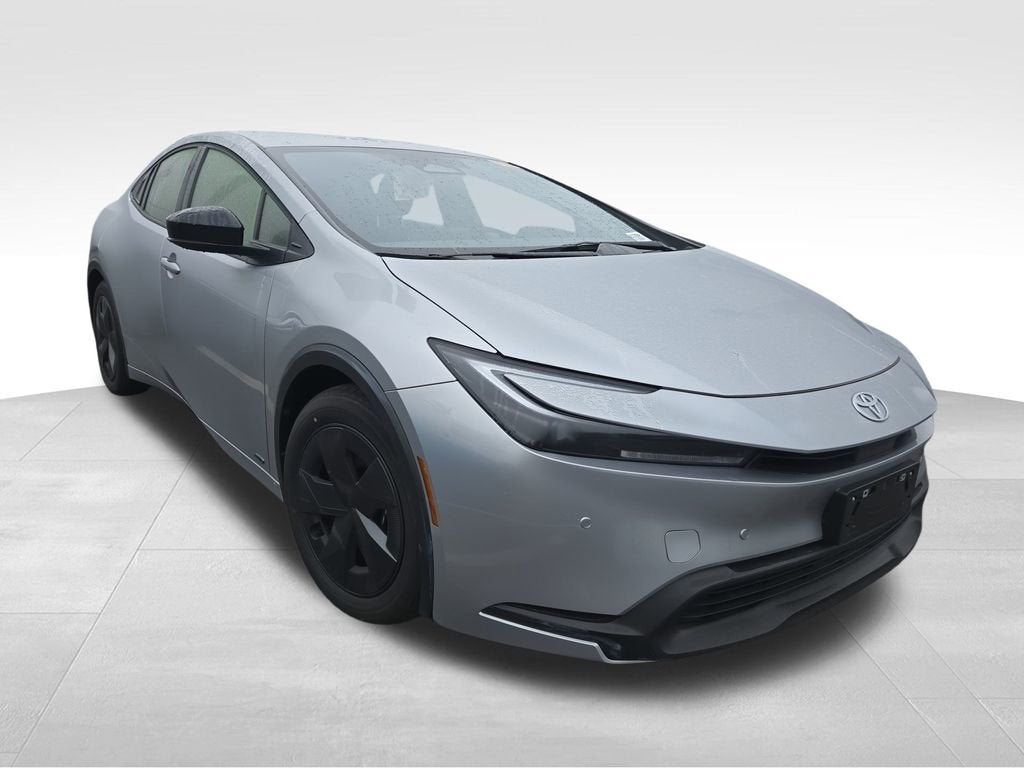 2025 Toyota Prius LE
