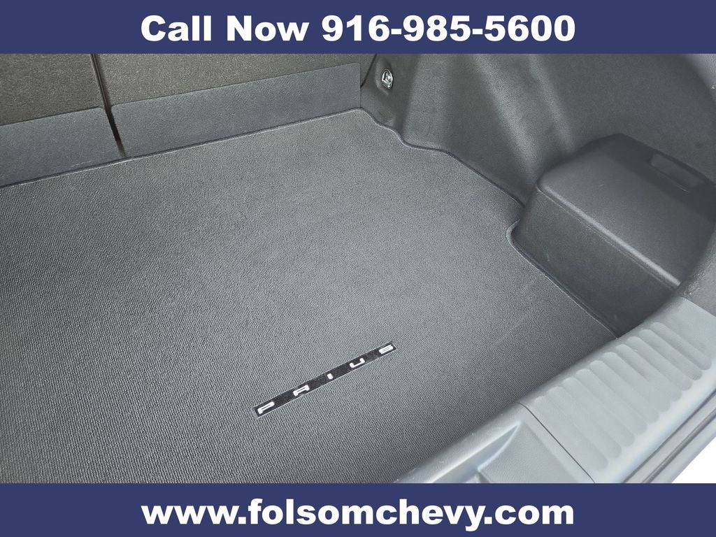 2025 Toyota Prius LE