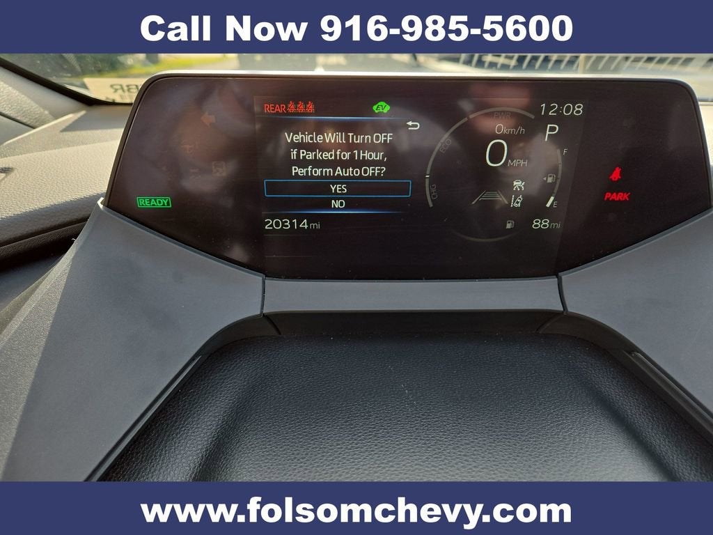 2025 Toyota Prius LE