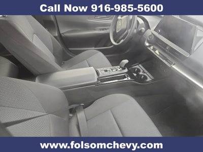 2025 Toyota Prius LE