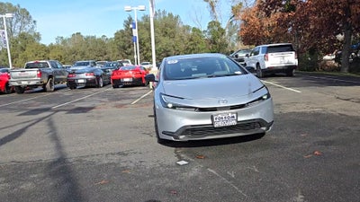 2025 Toyota Prius LE