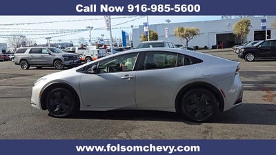 2025 Toyota Prius LE