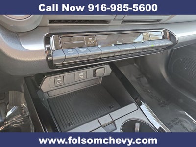 2025 Toyota Prius LE