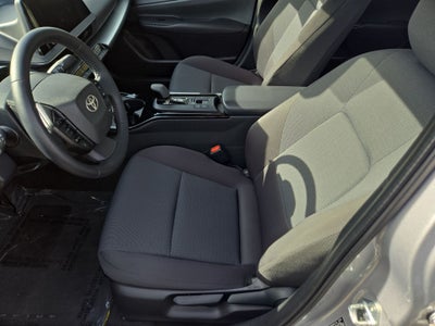 2025 Toyota Prius LE