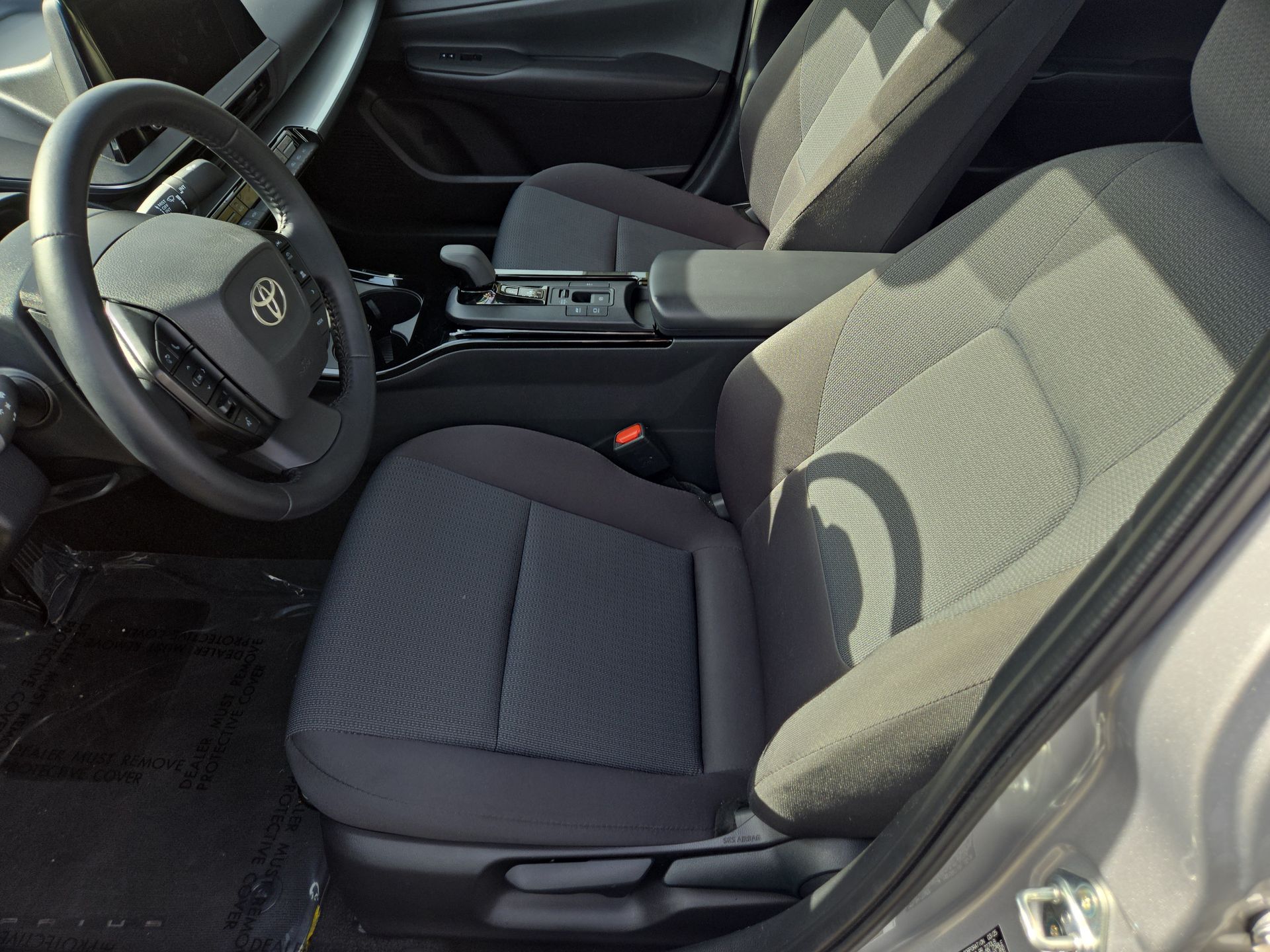 2025 Toyota Prius LE