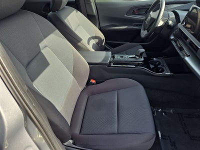 2025 Toyota Prius LE