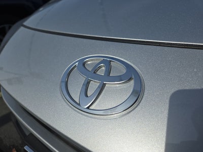 2025 Toyota Prius LE