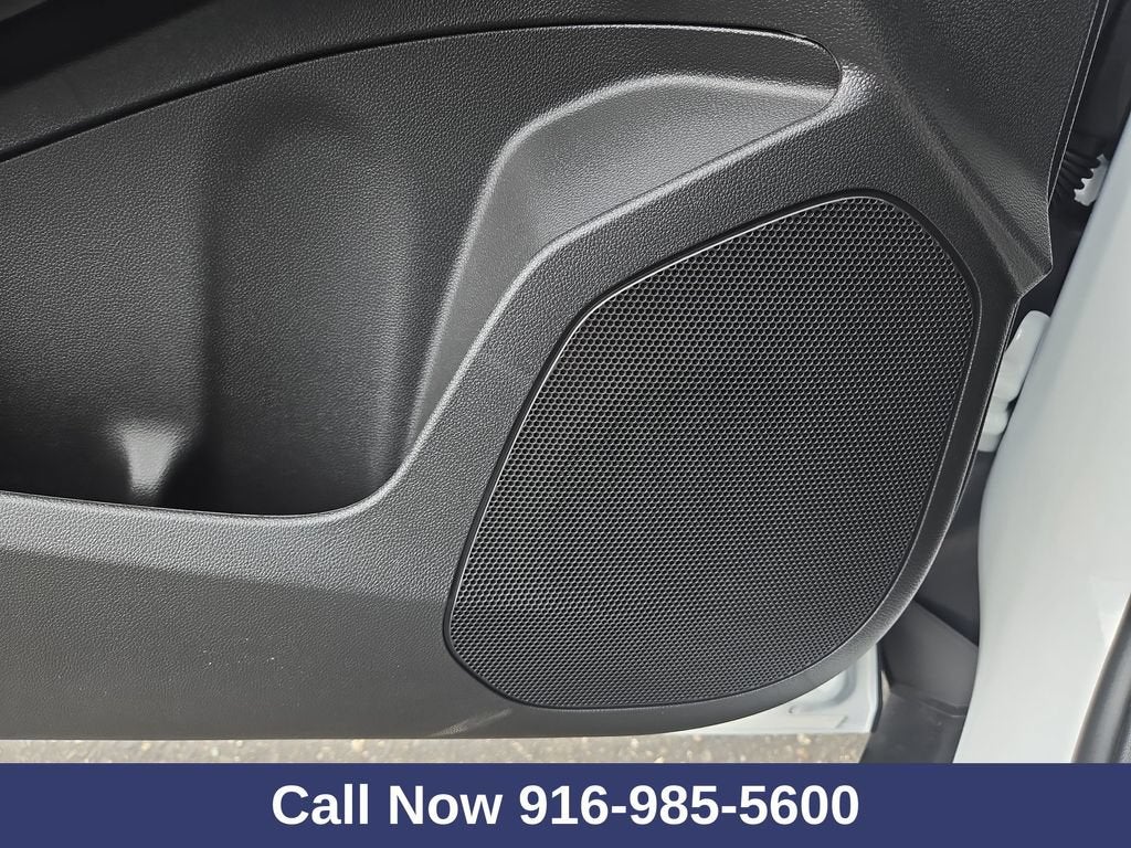 2026 Chevrolet Trax LT - Photo 18