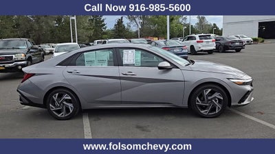2025 Hyundai Elantra SEL Convenience