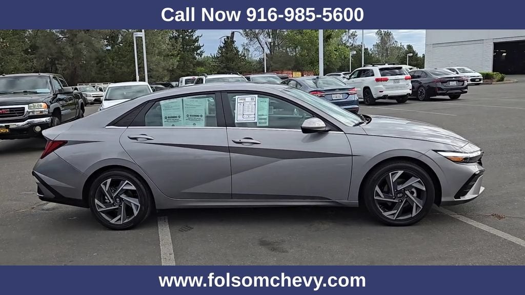 2025 Hyundai Elantra SEL Convenience