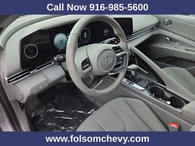 2025 Hyundai Elantra SEL Convenience